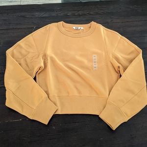 NWT Uniqlo U crew neck long sleeve sweatshirt XS